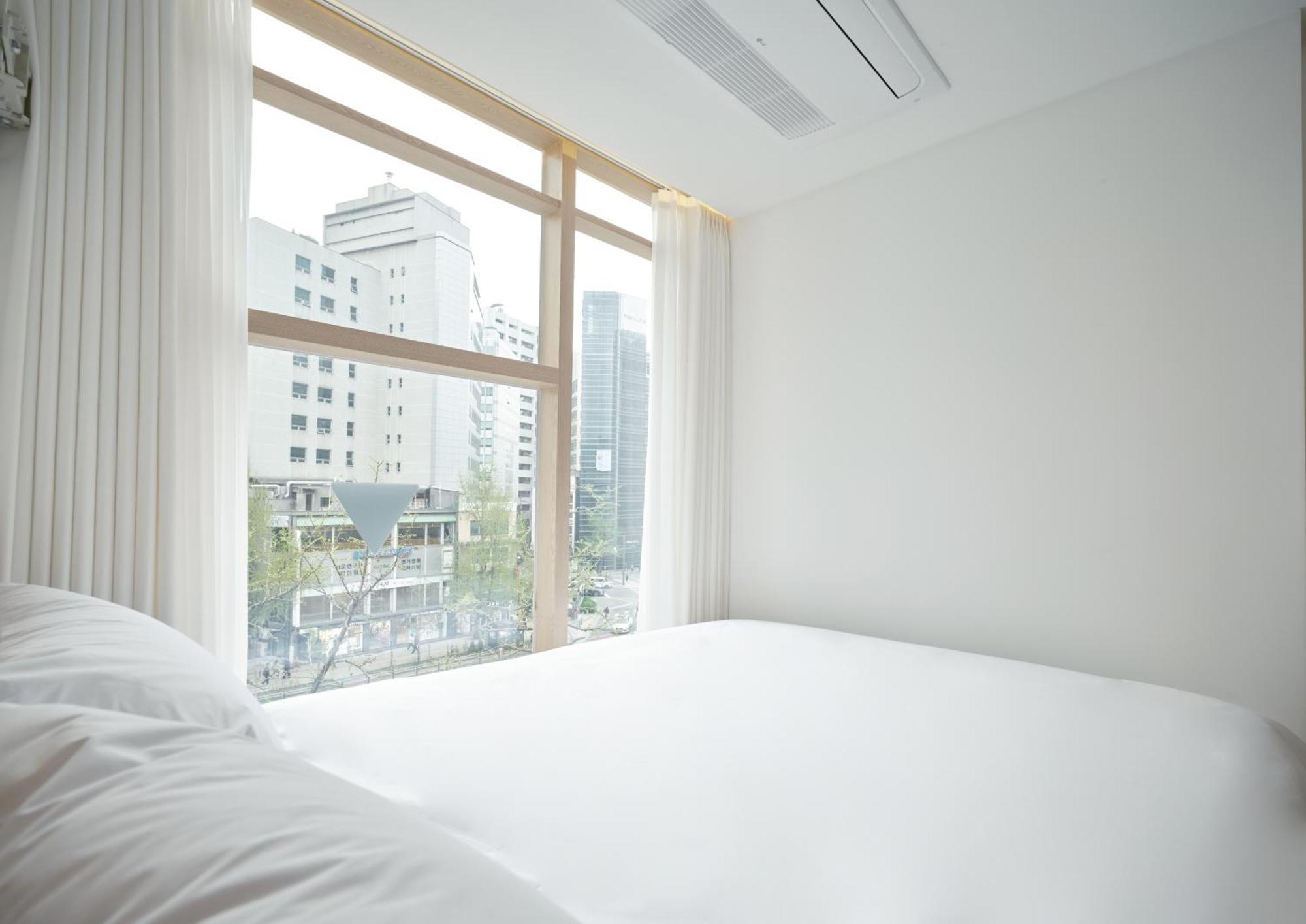 Uh Suite Seoul Deoksugung Exterior foto